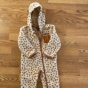 Patagonia Furry Friends Bunting “oh deer, oh deer”